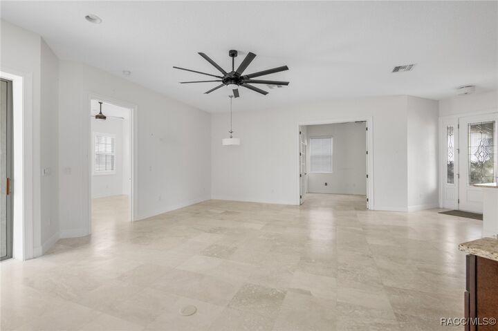 Property Photo: 9129 S Deer Park Drive FL 34446