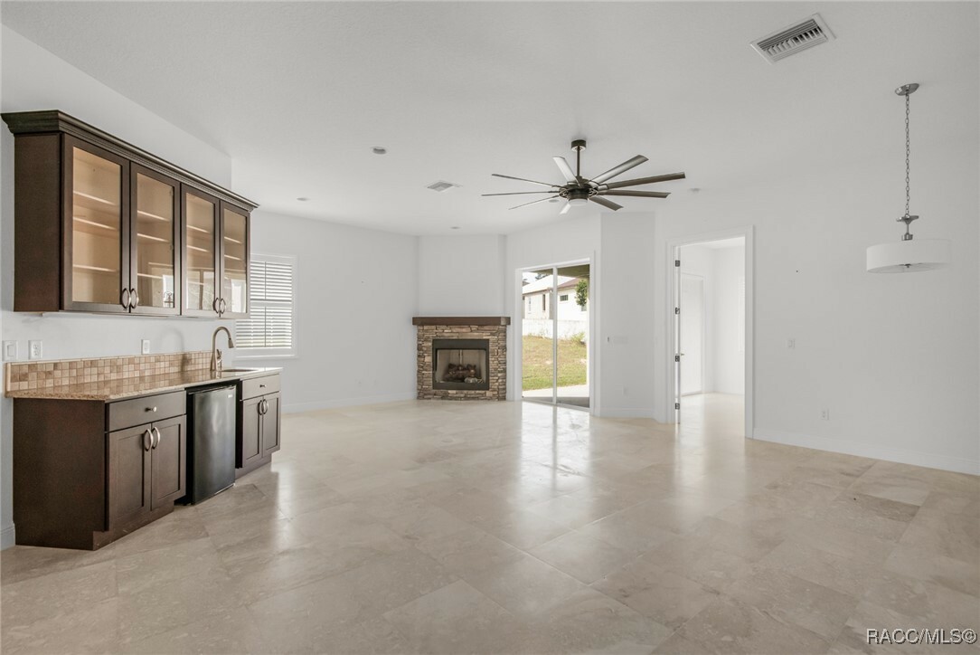 Property Photo:  9129 S Deer Park Drive  FL 34446 