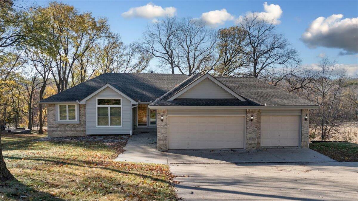 22690 Forrester Lane  Glenwood IA 51534 photo