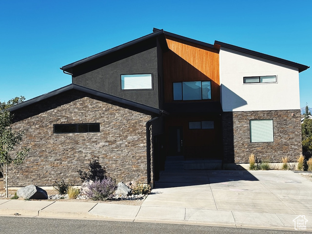 Property Photo:  15224 S Tall Woods Dr  UT 84020 
