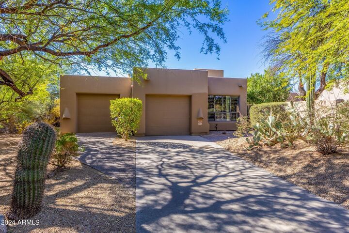 Property Photo: 9177 E Sunflower Court AZ 85266