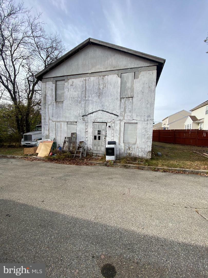 Property Photo:  311 Central Avenue  PA 19401 