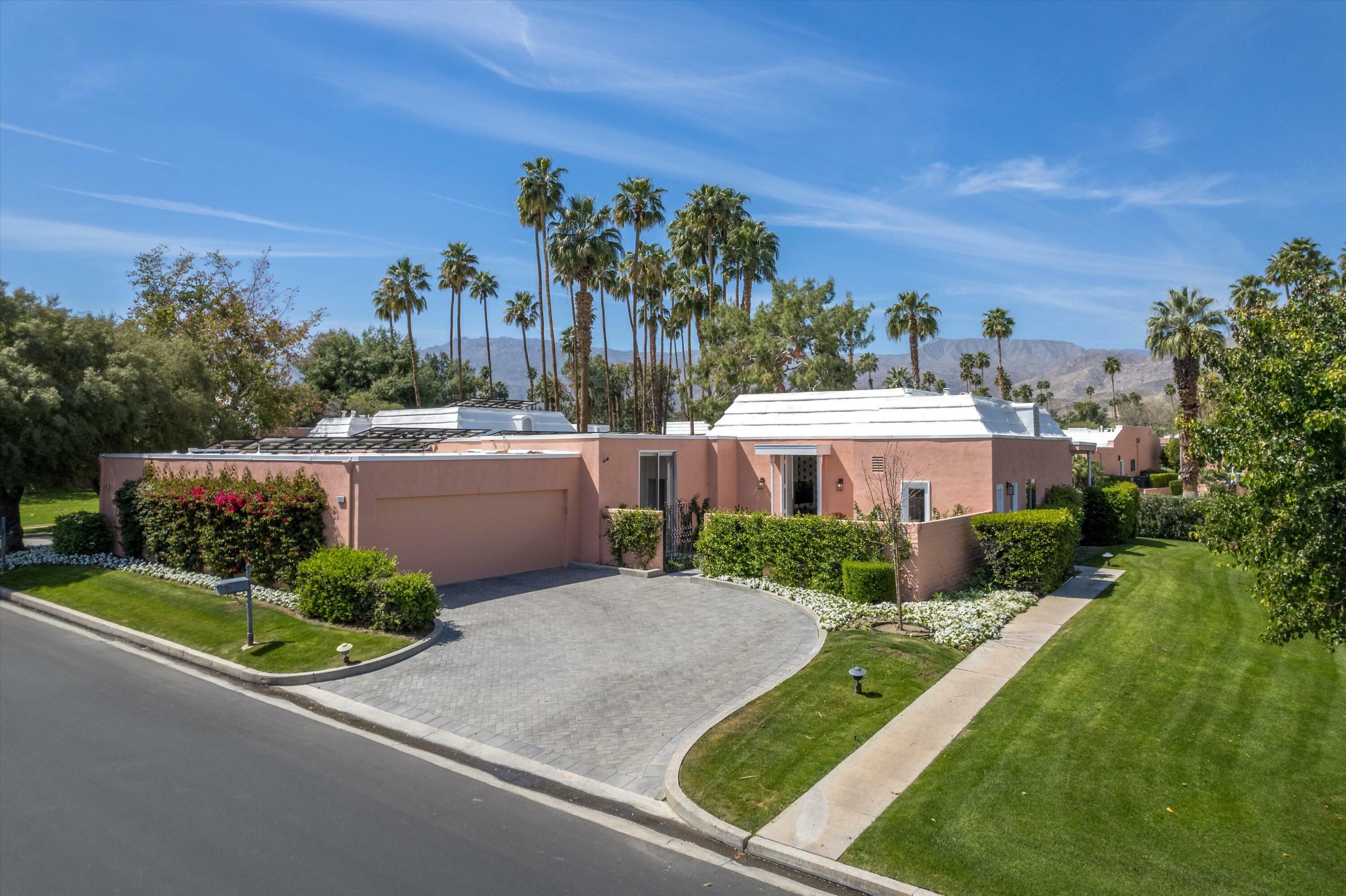 Property Photo:  47029 Marrakesh Drive  CA 92260 