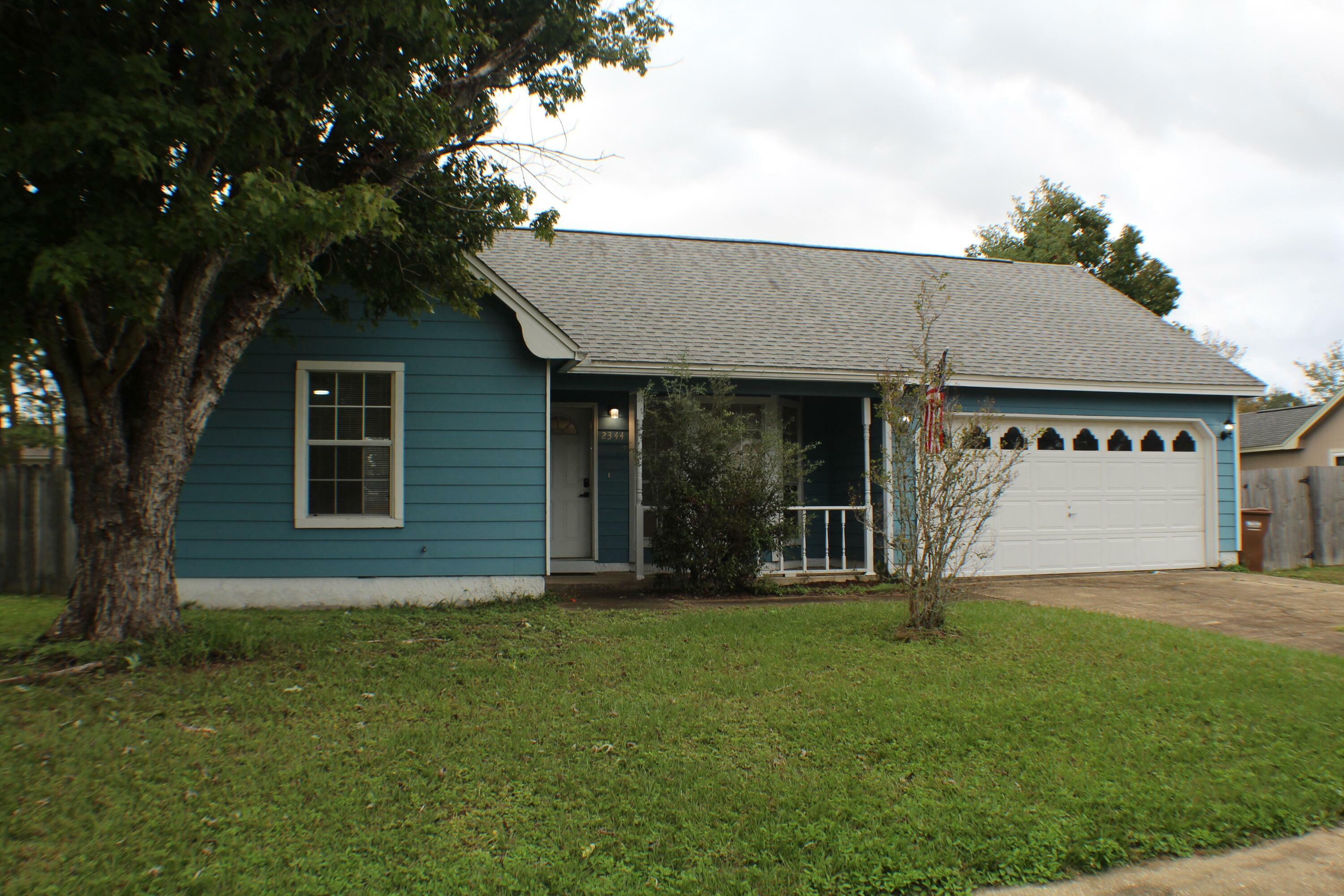 Property Photo:  2344 Prytania Circle  FL 32566 