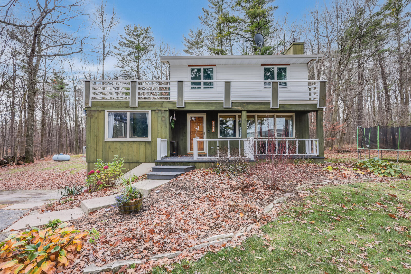 Property Photo:  4524 Stone Rd  WI 54220 