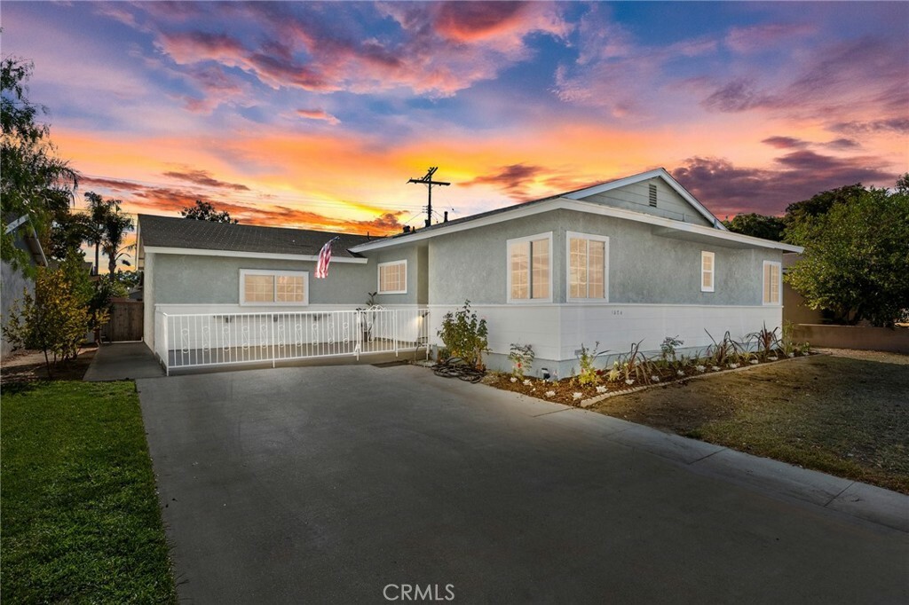 Property Photo:  1524 W Valencia Dr  CA 92833 