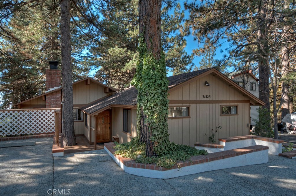 Property Photo:  31523 Pleasant Drive  CA 92382 