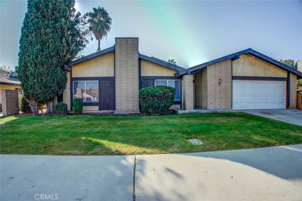 4317 Parkwood Court  Bakersfield CA 93309 photo