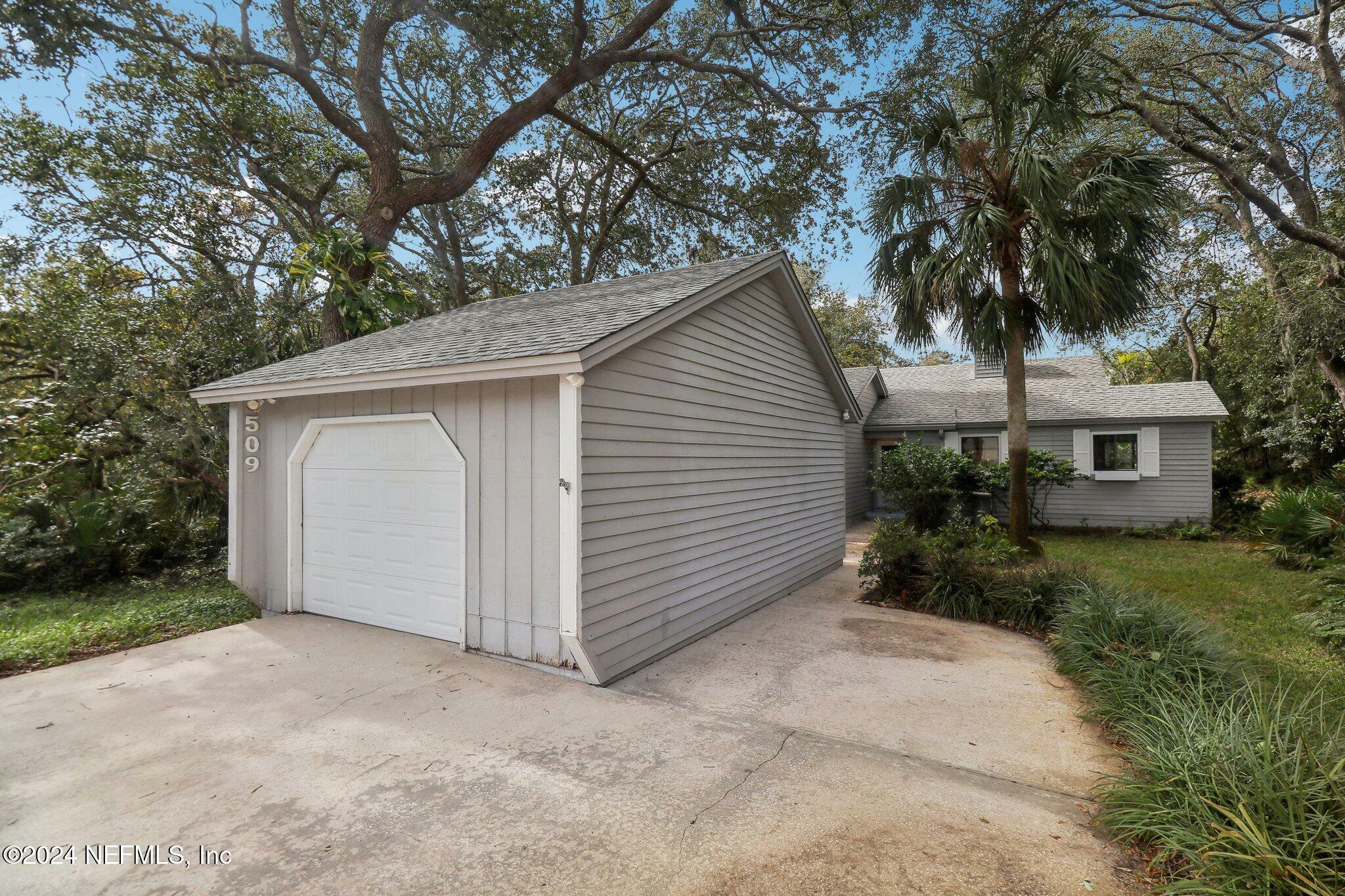 Property Photo:  509 F Street  FL 32080 