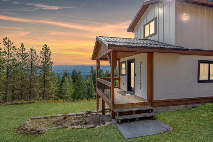 Property Photo:  469 Owings Creek Loop  MT 59840 