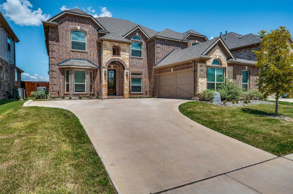 1316 Thunder Dove Drive  Mansfield TX 76063 photo