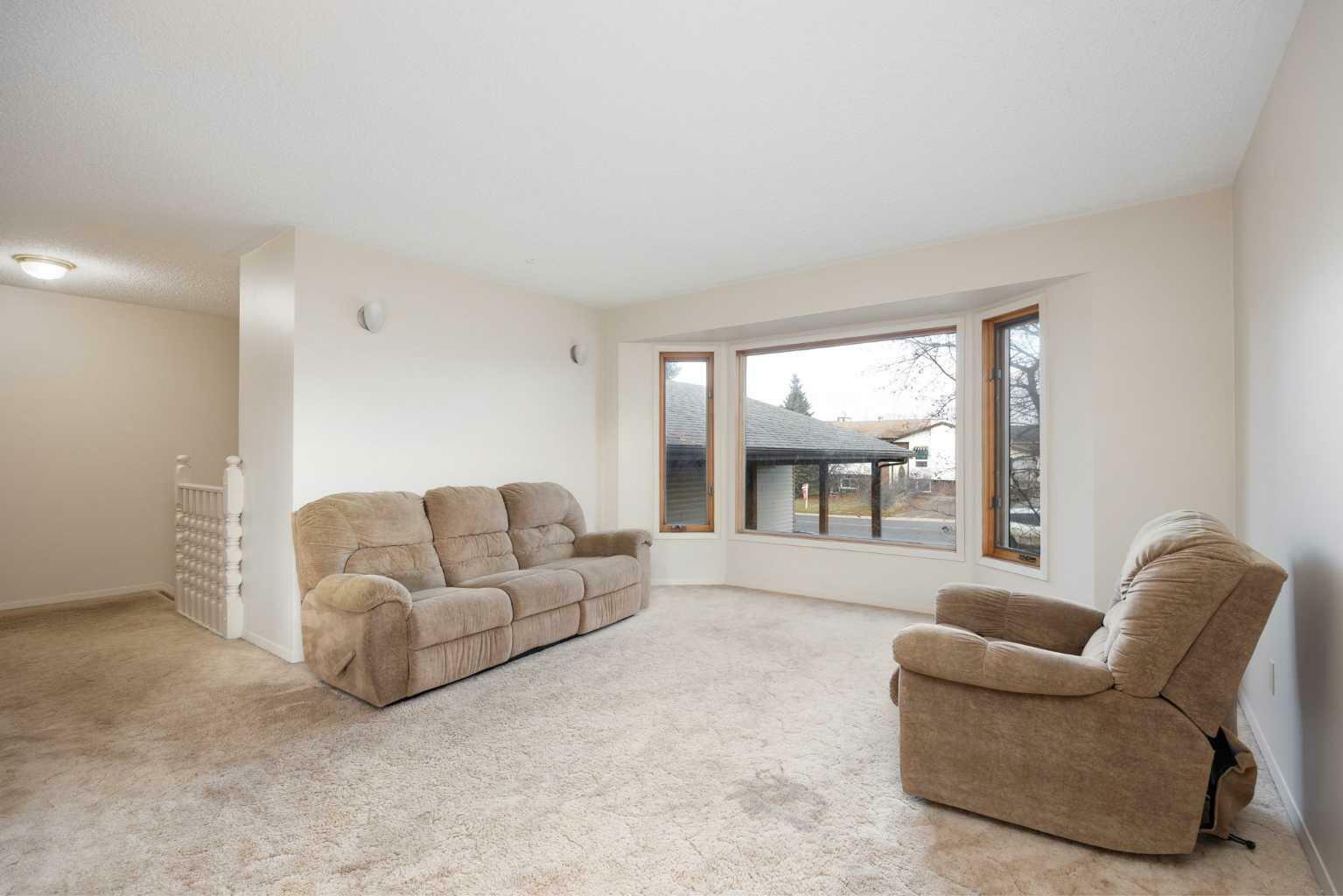 Property Photo:  281 Beaton Place  AB T9K 2B9 