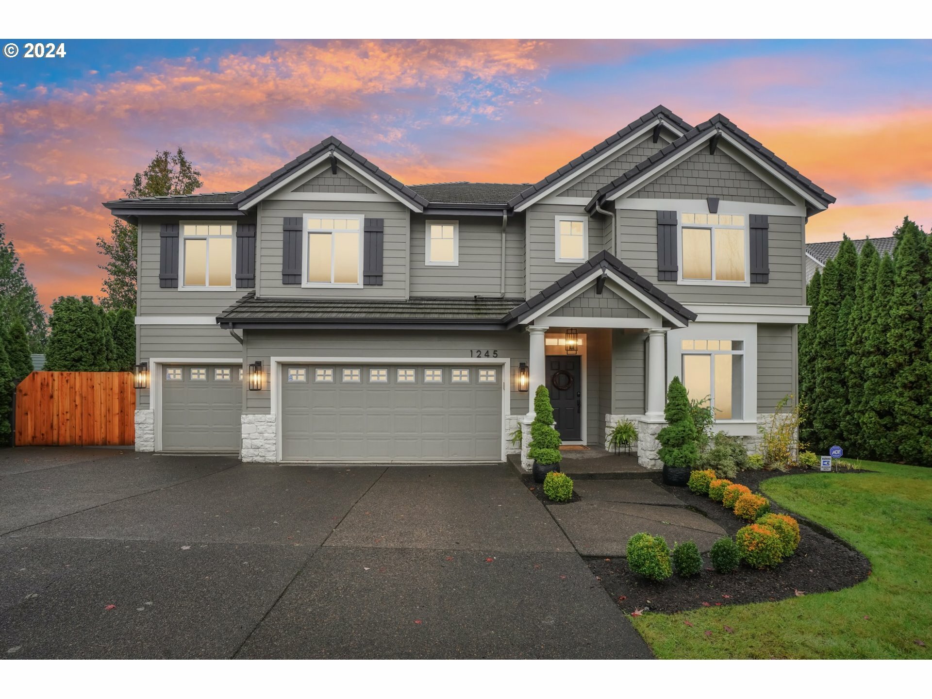 1245 NW Klickitat Ln  Camas WA 98607 photo