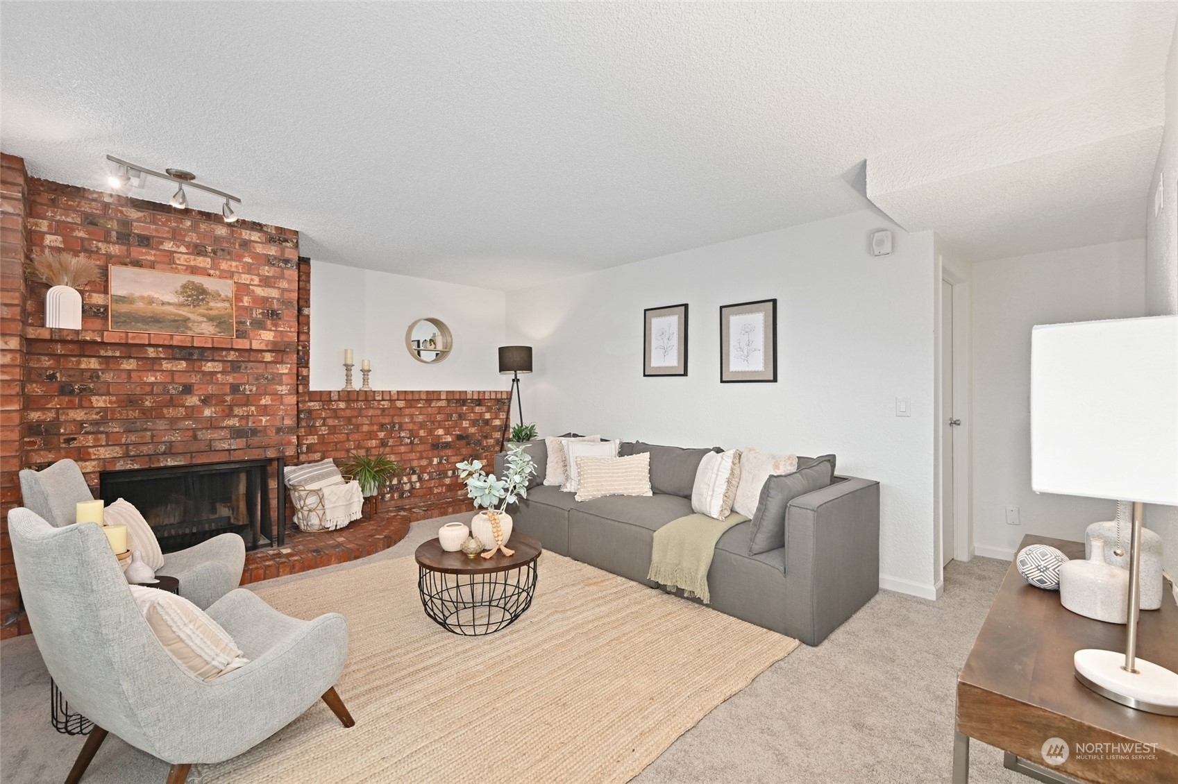 Property Photo: 9517 NE 180th Street B201 WA 98011