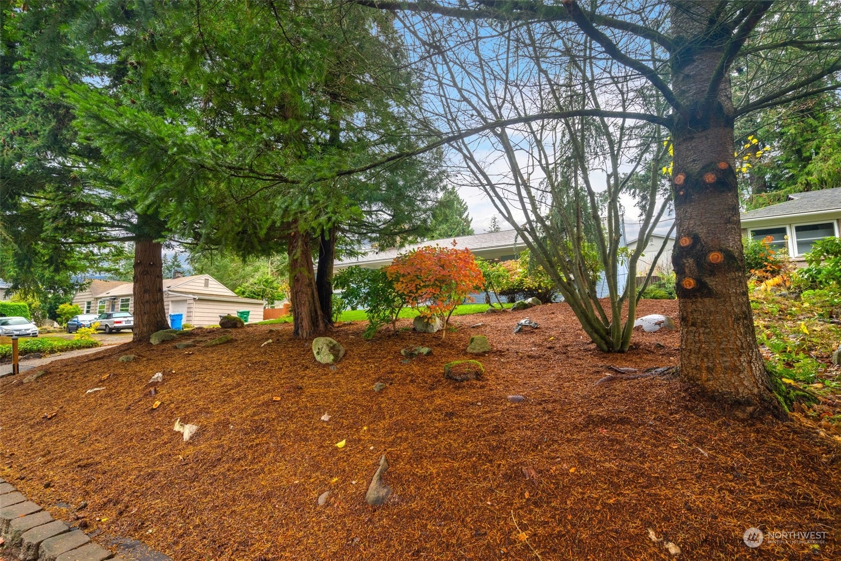 Property Photo:  16541 Ashworth Avenue N  WA 98133 