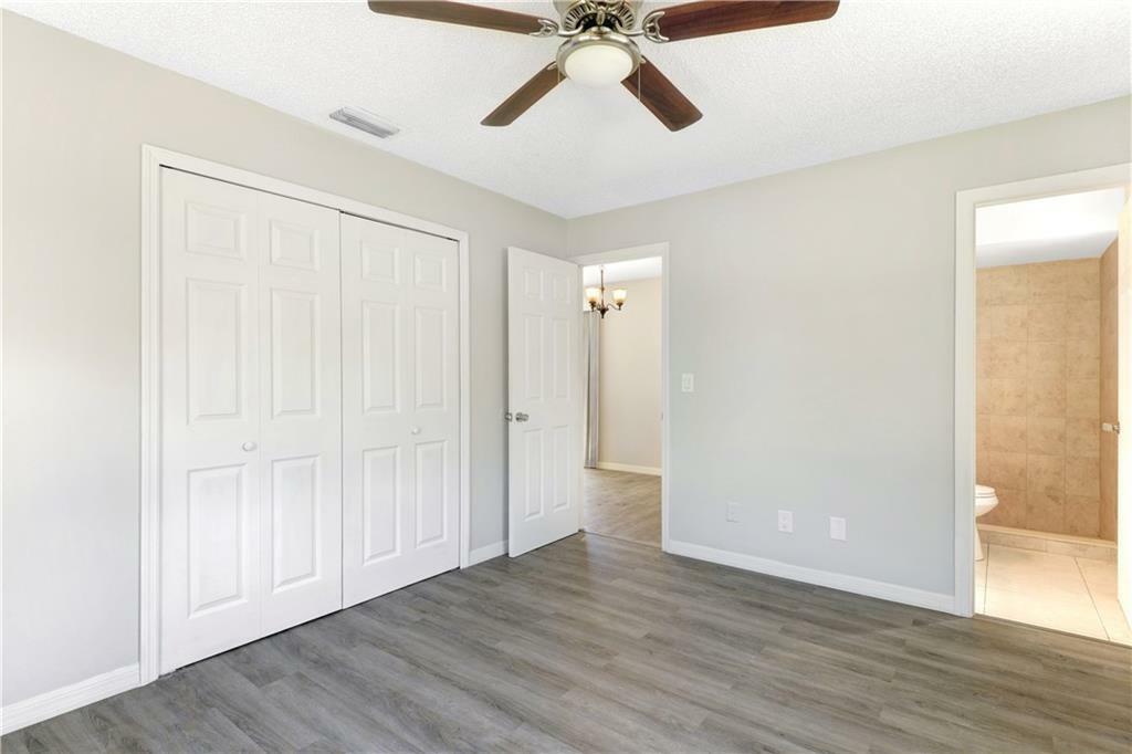 Property Photo:  635 20th Place SW  FL 32962 