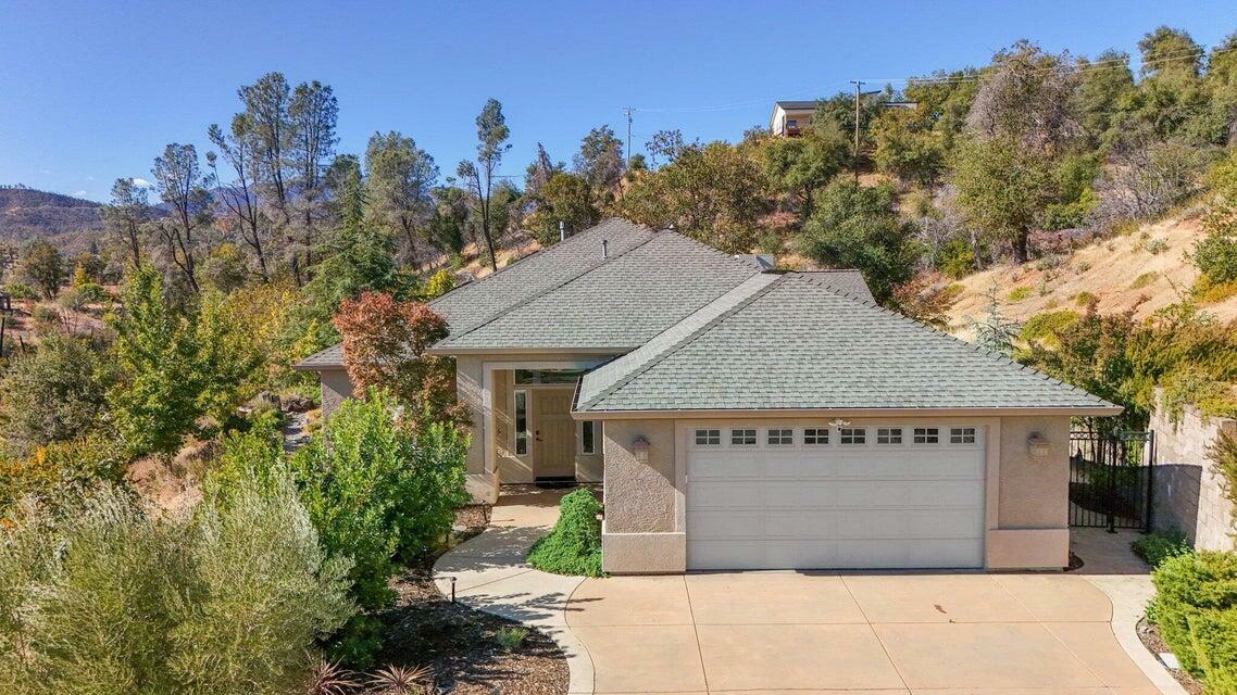 Property Photo:  15845 Highland Circle  CA 96001 