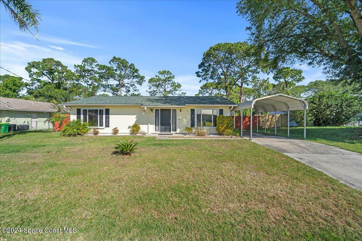 Property Photo:  5536 Flint Road  FL 32927 