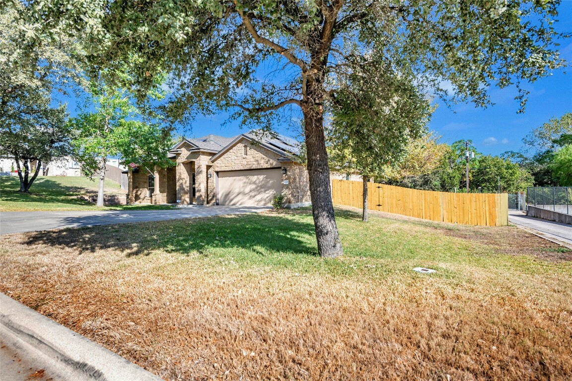 Property Photo:  1207 Rocky Ridge Trail  TX 76548 