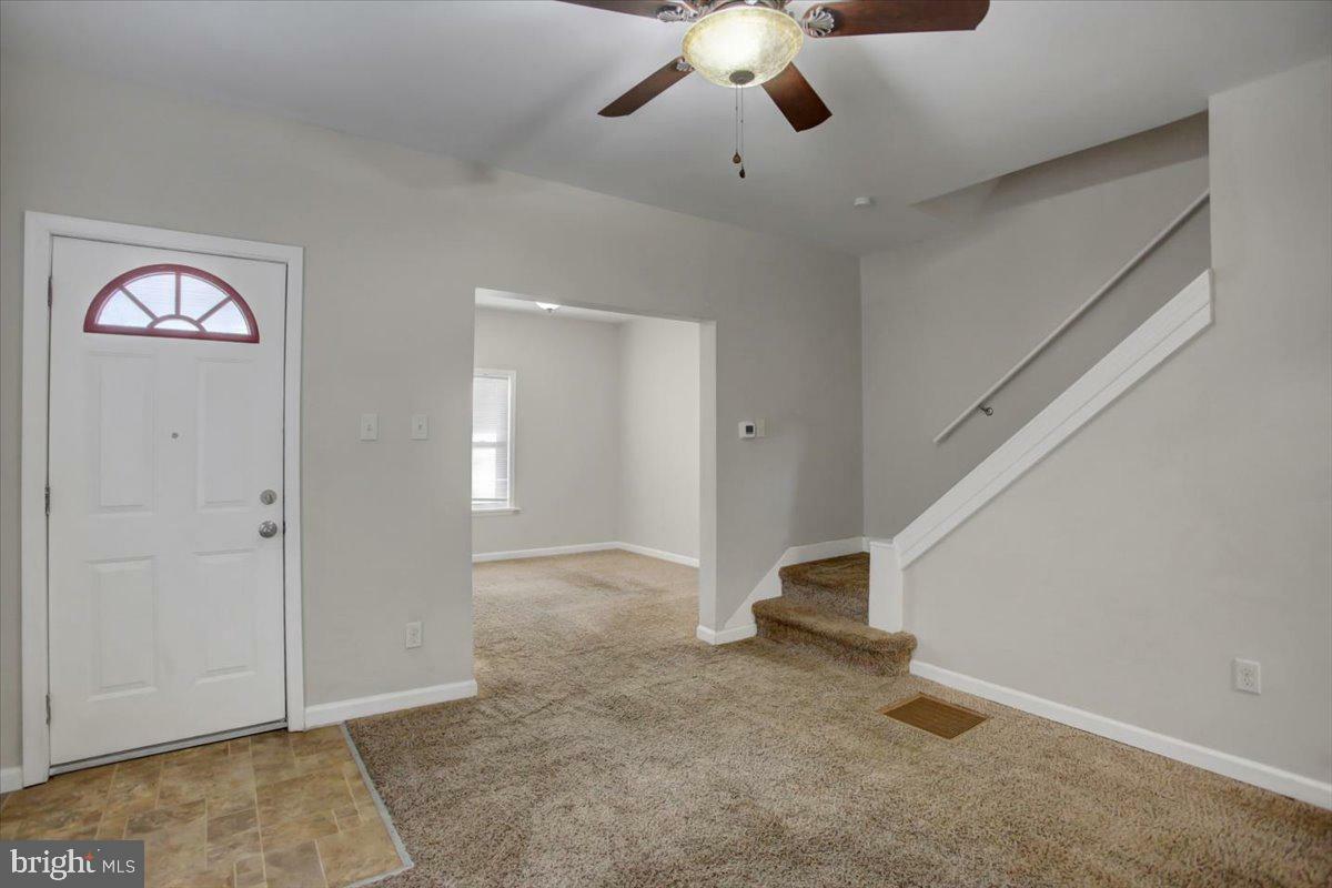 Property Photo:  33 E Columbia Road  PA 17025 