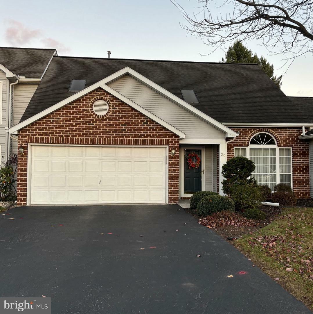 29 Ridgeway Drive  Carlisle PA 17015 photo