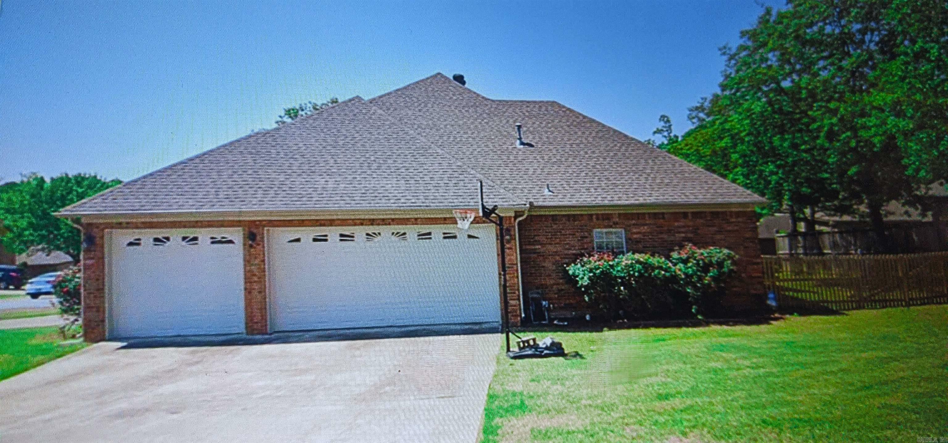 Property Photo:  2701 Gemstone Drive  AR 72120 