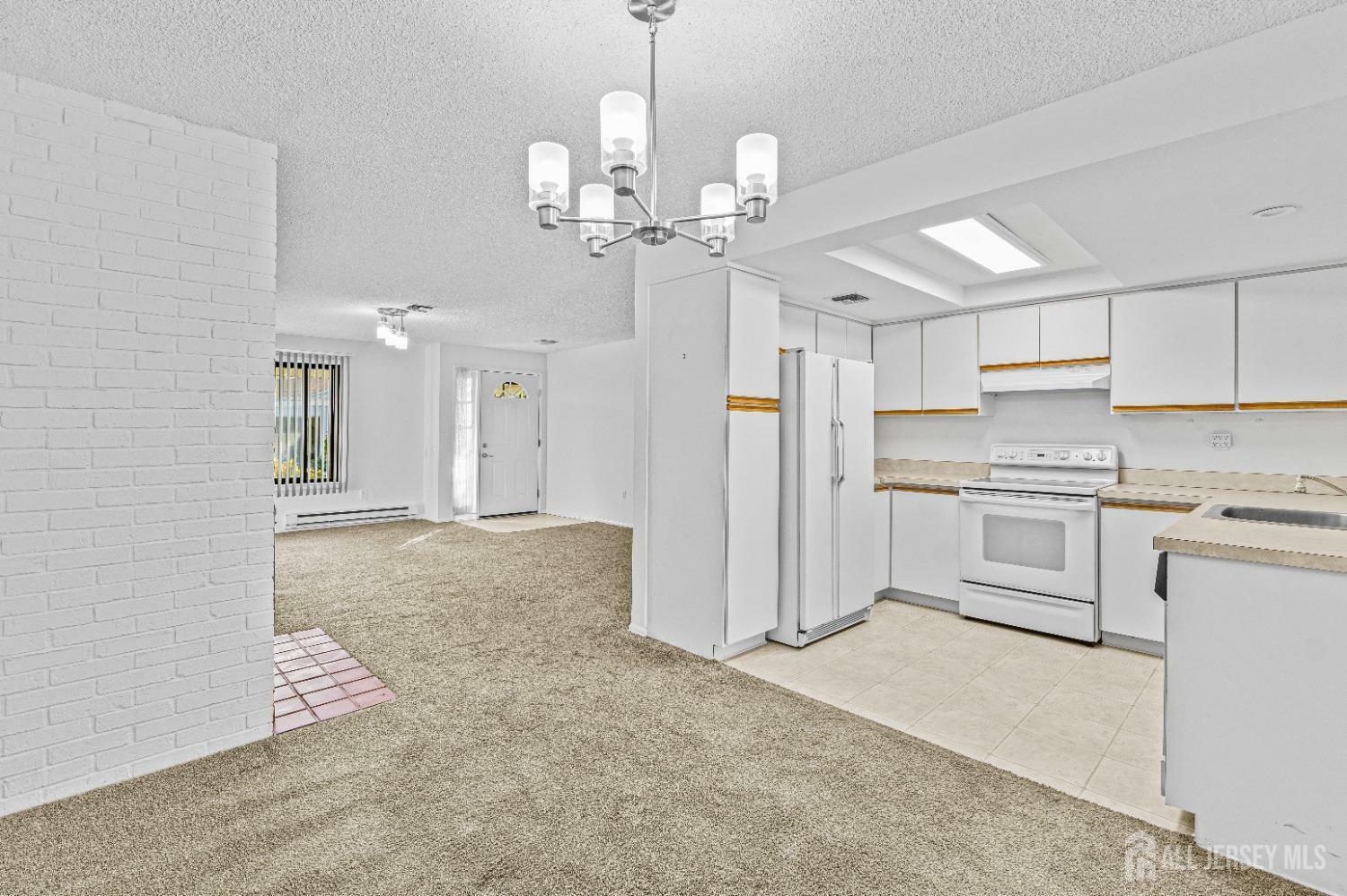 Property Photo:  6-A Aspen Plaza  NJ 08831 