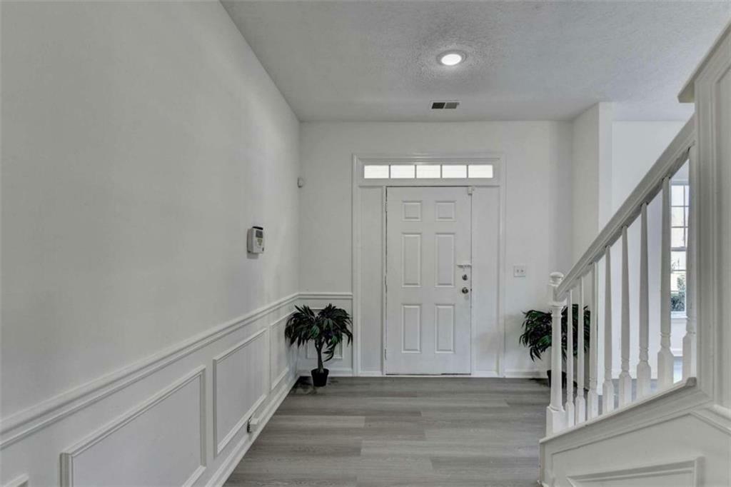 Property Photo:  3076 Elmwood Court  GA 30349 