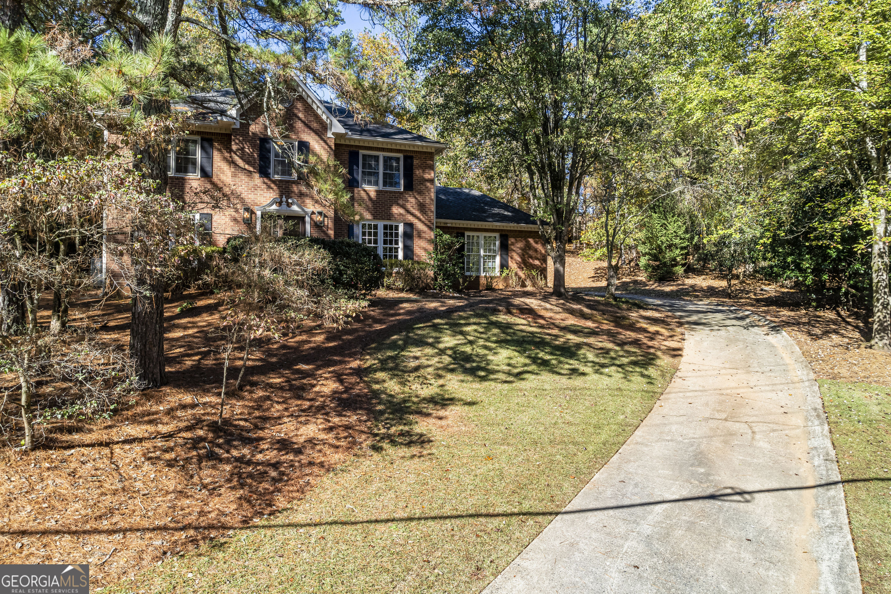 Property Photo:  2090 Eves Road  GA 30076 