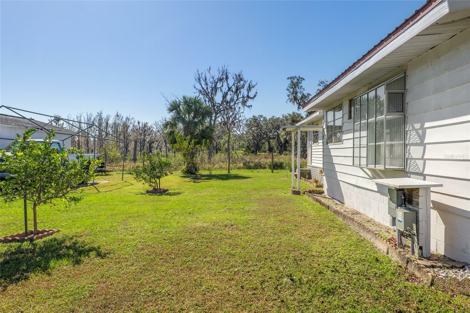 Property Photo:  5550 Bird Island Drive  FL 32159 