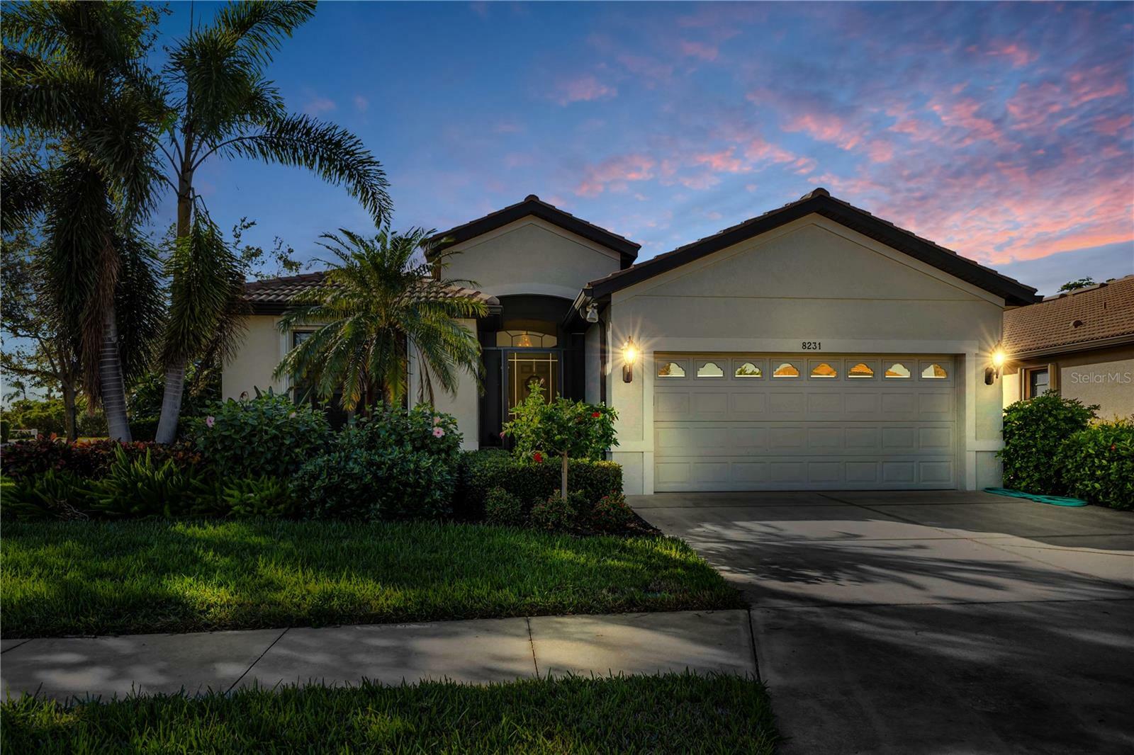 8231 Stirling Falls Circle  Sarasota FL 34243 photo