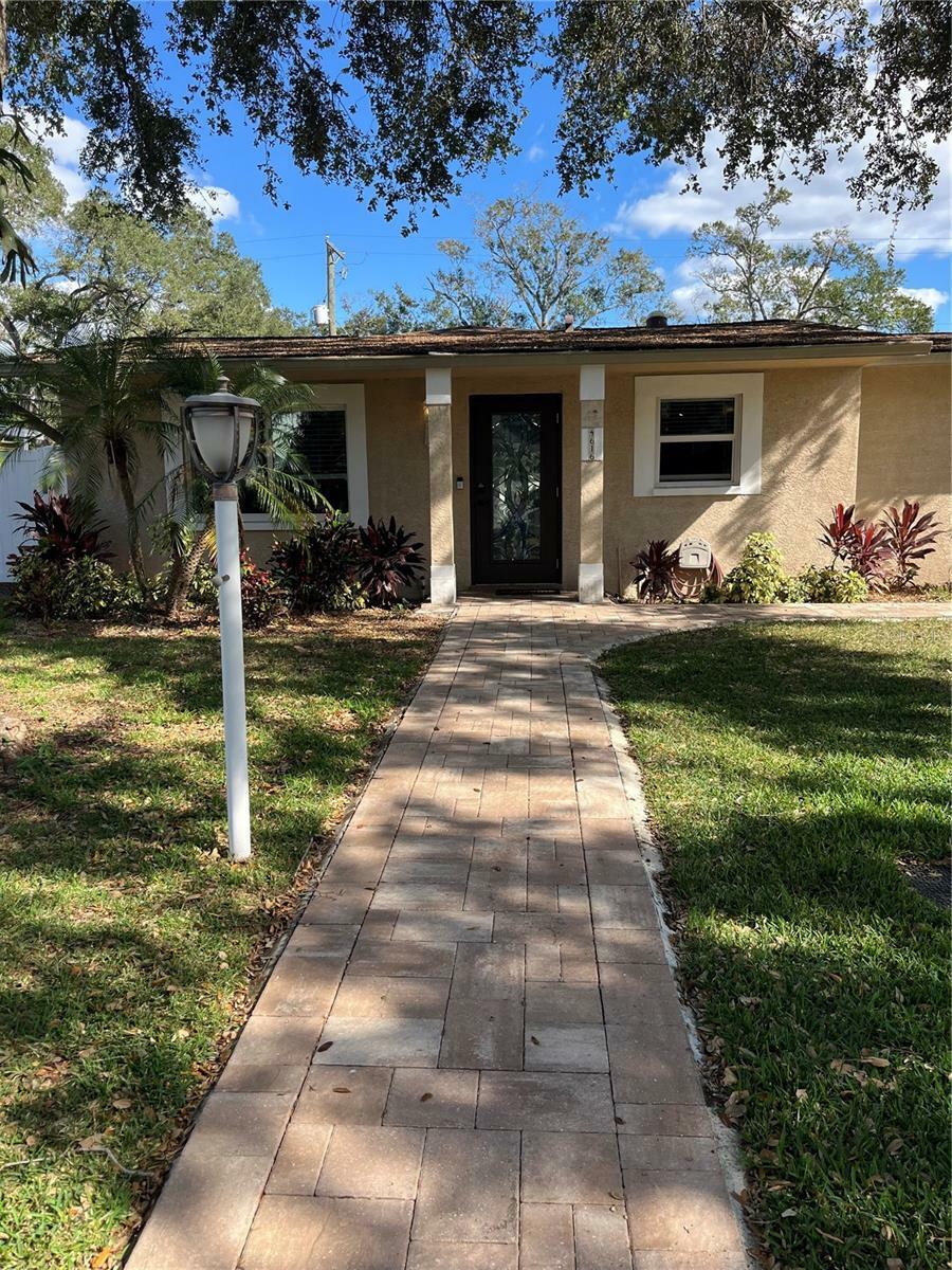 Property Photo:  4616 S Ferdinand Avenue  FL 33611 