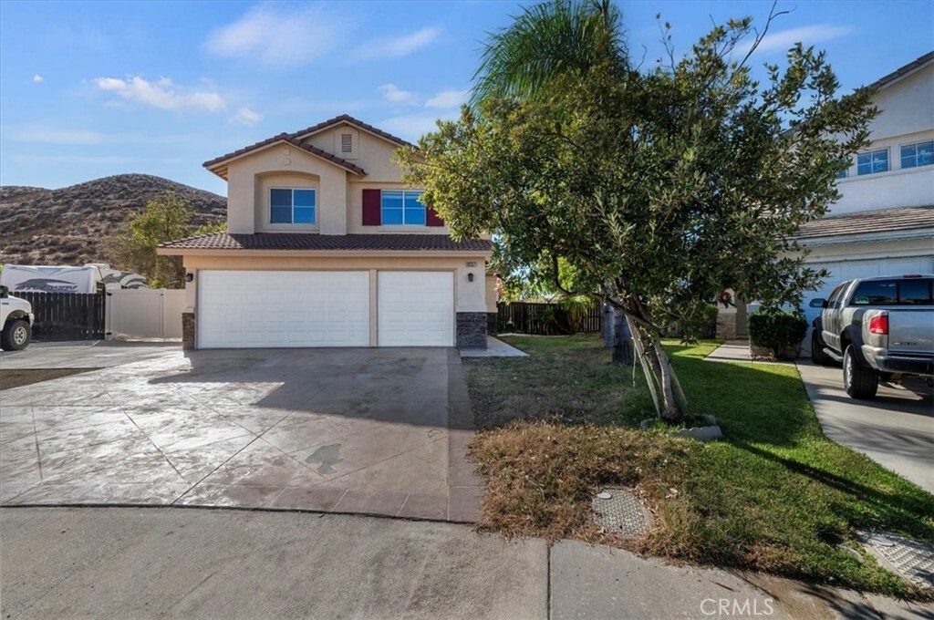 Property Photo:  16337 Twilight Circle  CA 92503 