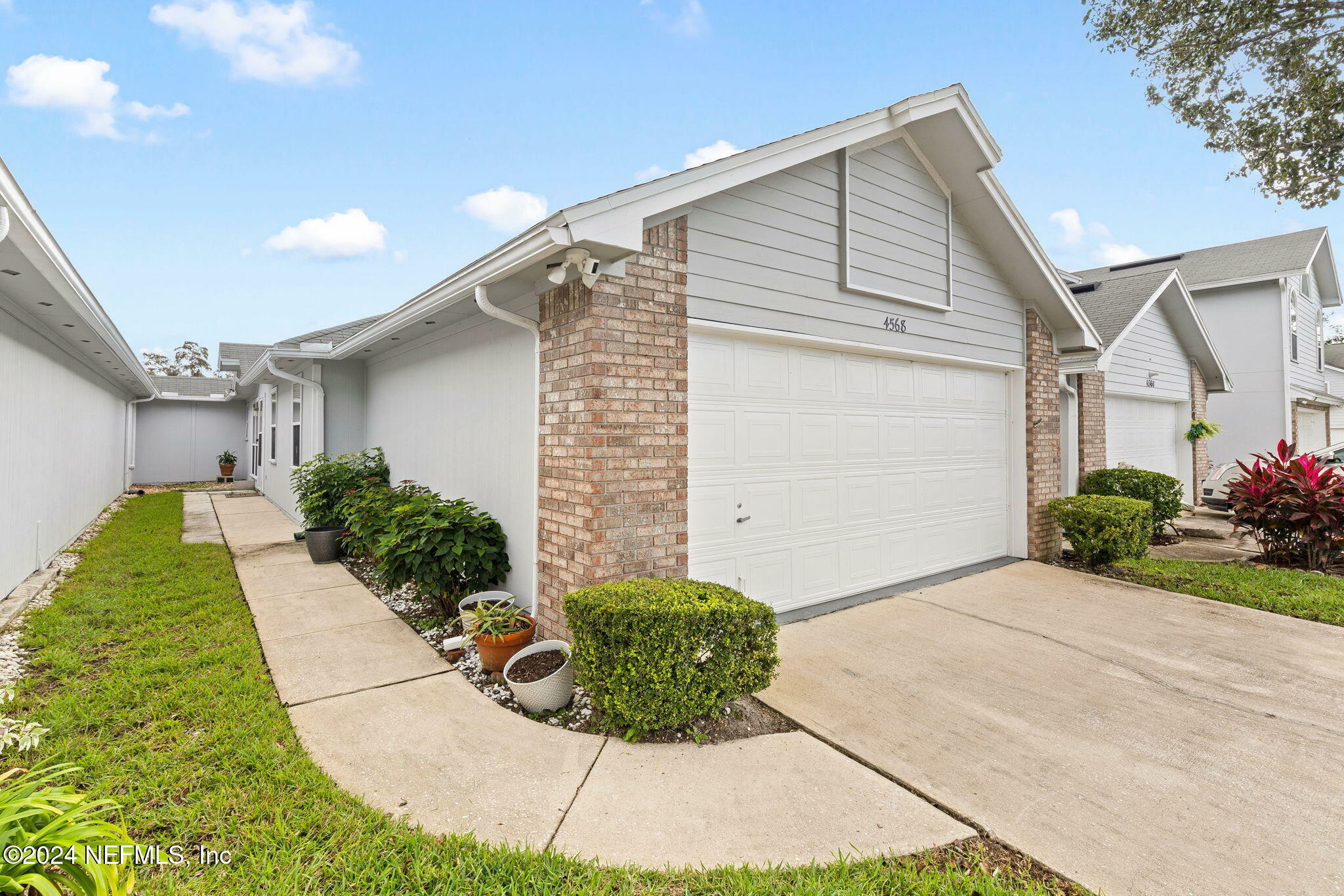 Property Photo:  4568 Cabbage Pond Drive  FL 32257 