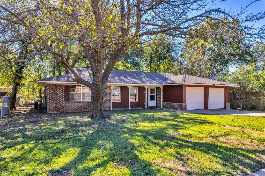 1013 S Idlewild Drive  Sherman TX 75090 photo