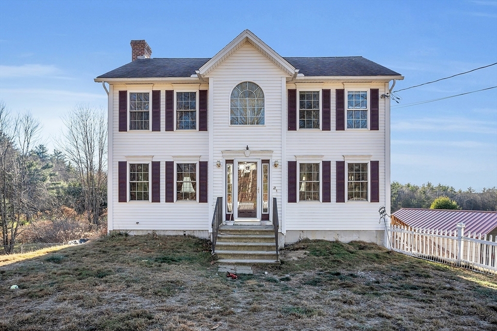 Property Photo:  17 Town Farm Rd  MA 01475 