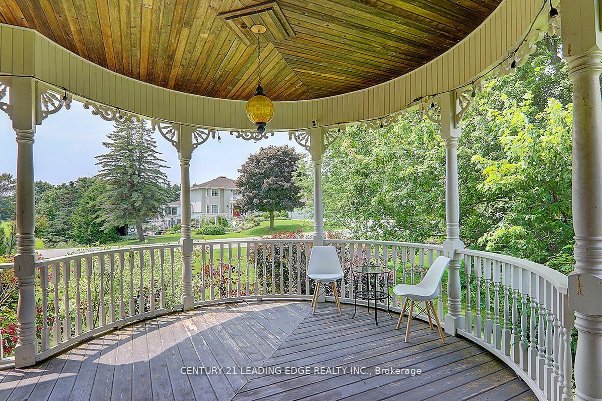 Property Photo:  7 Maple View Lane  ON L4A 7X5 