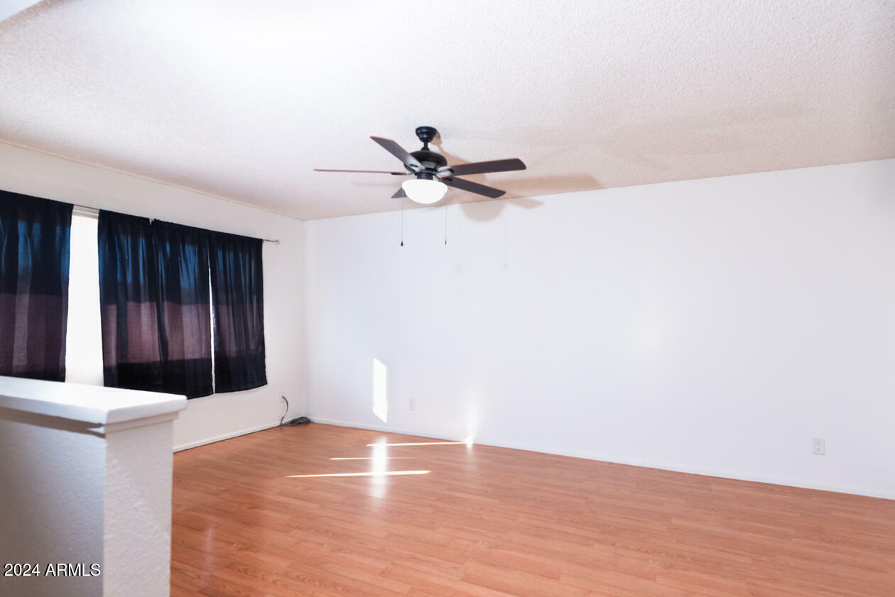 Property Photo:  320 E Ellis Drive  AZ 85282 