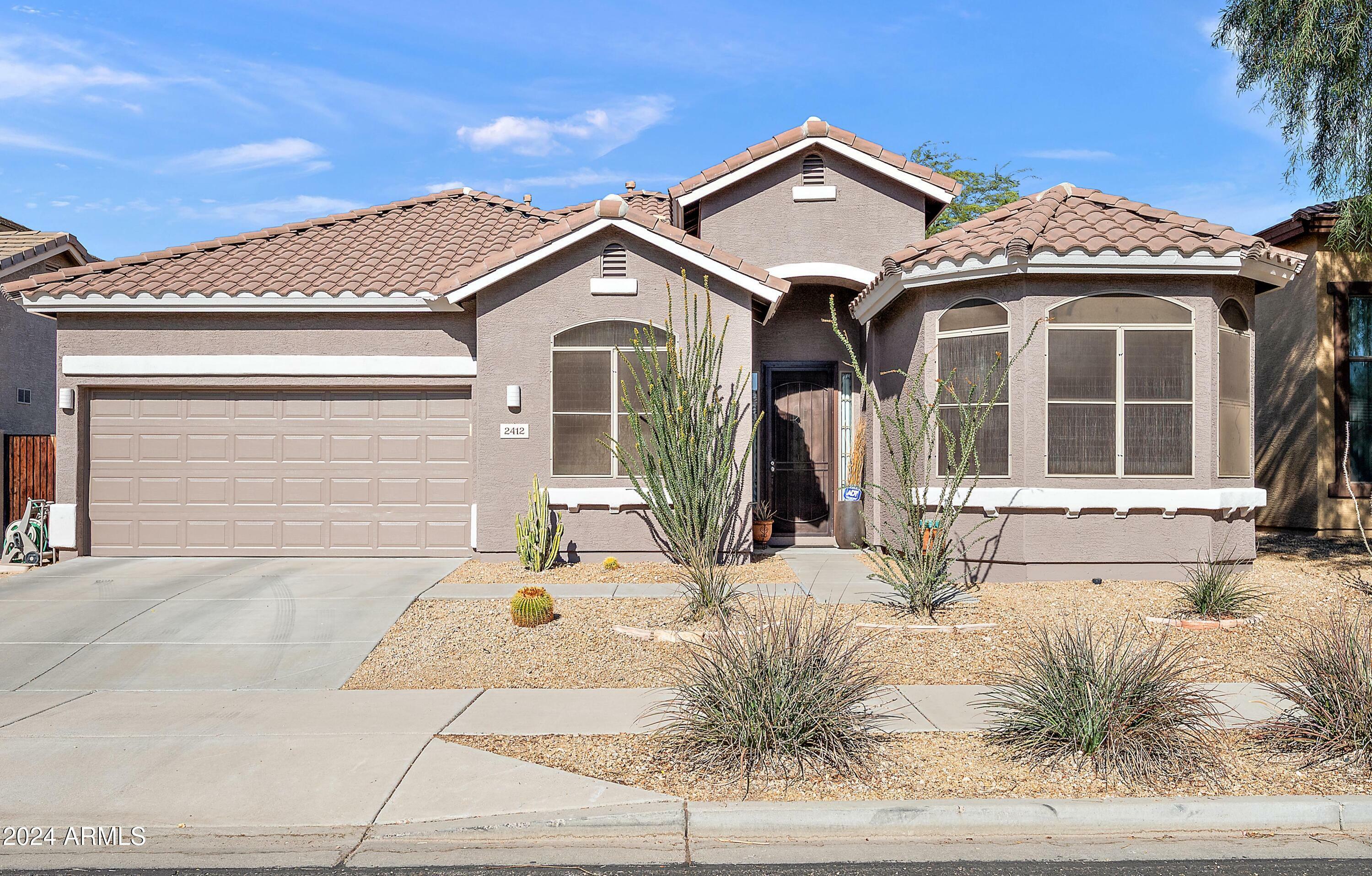 Property Photo:  2412 W Crimson Terrace  AZ 85085 