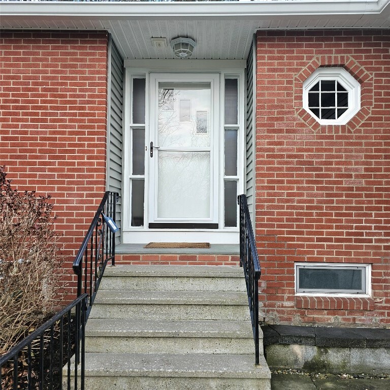 Property Photo:  83 Aldrich Ave  NY 13903 