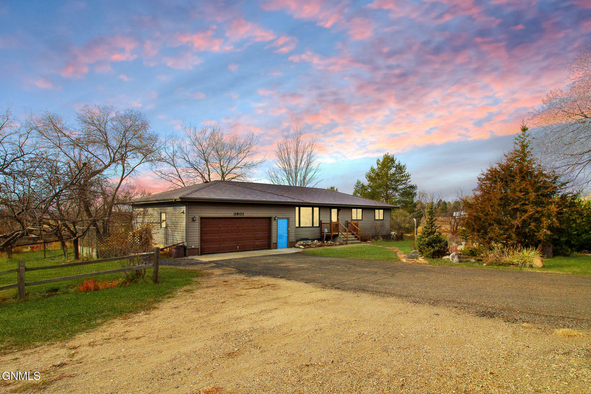 Property Photo:  3801 Signal Street  ND 58504 