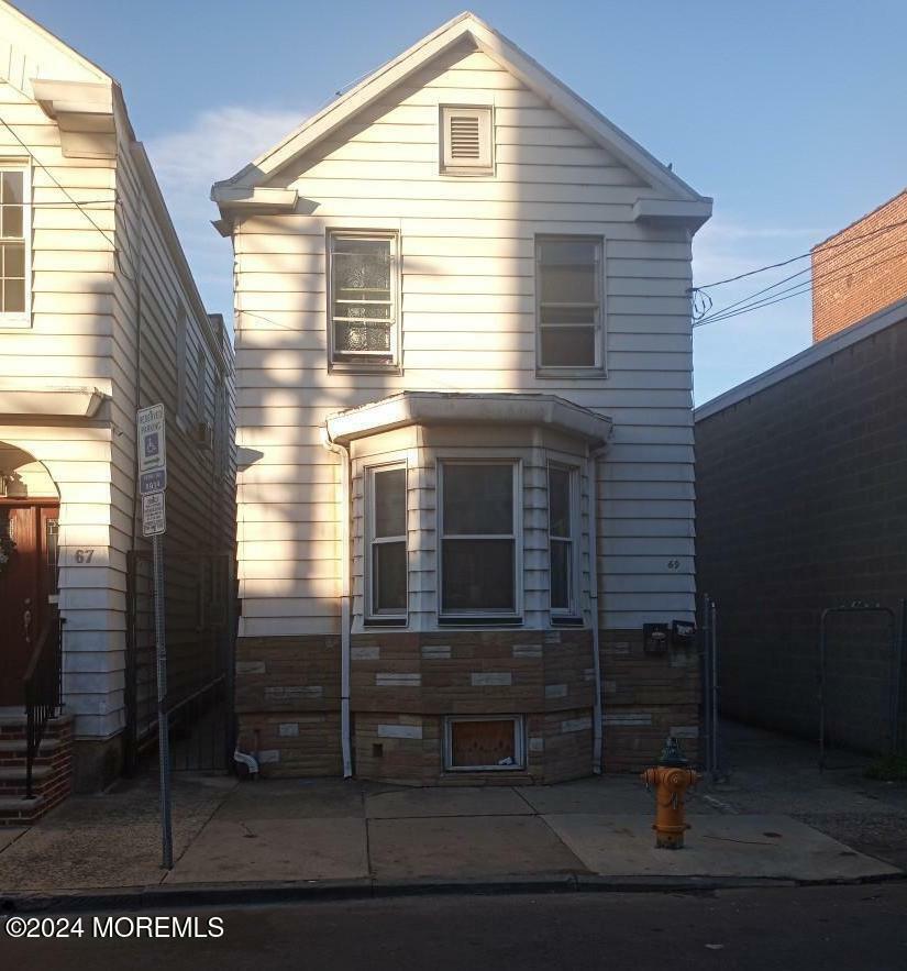 69 Nichols Street  Newark NJ 07105 photo