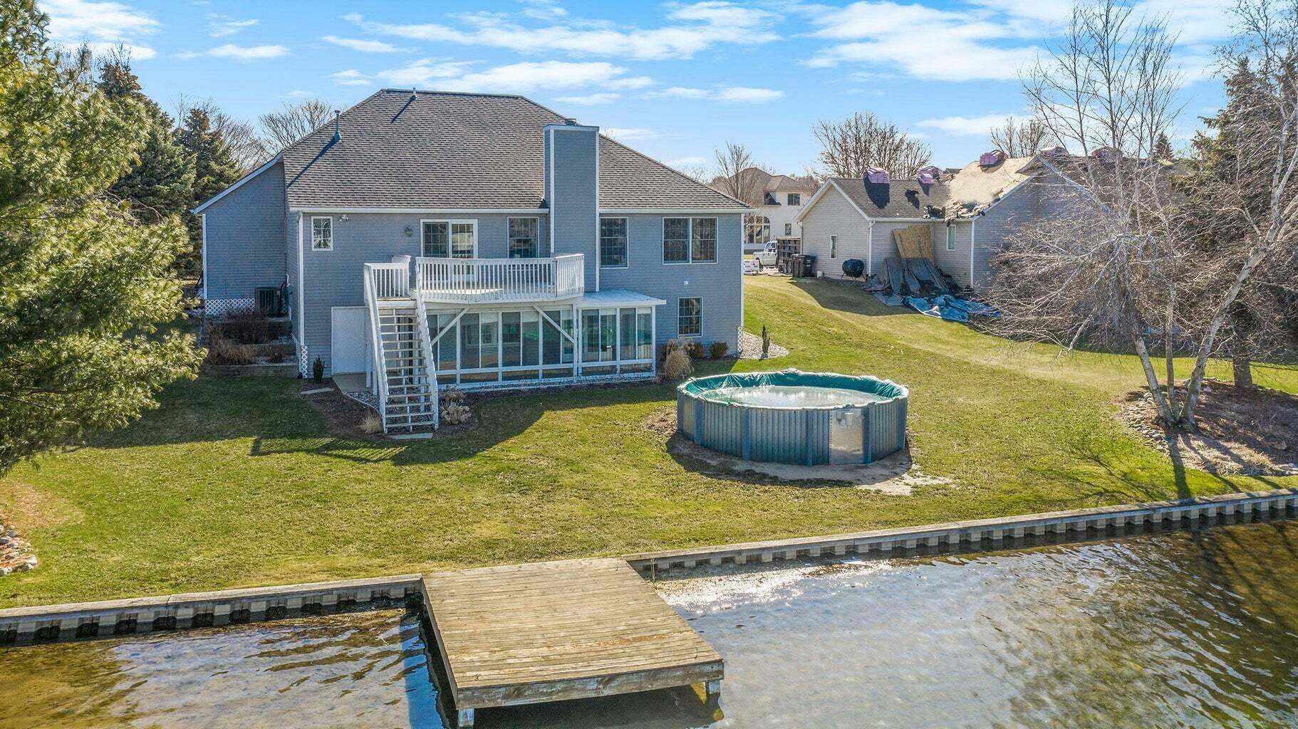 Property Photo:  975 Bluff Lake Drive  MI 49464 