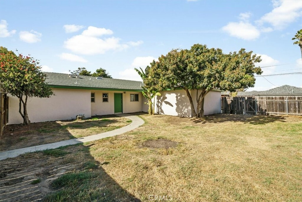 Property Photo:  1419 E Main Street  CA 93454 