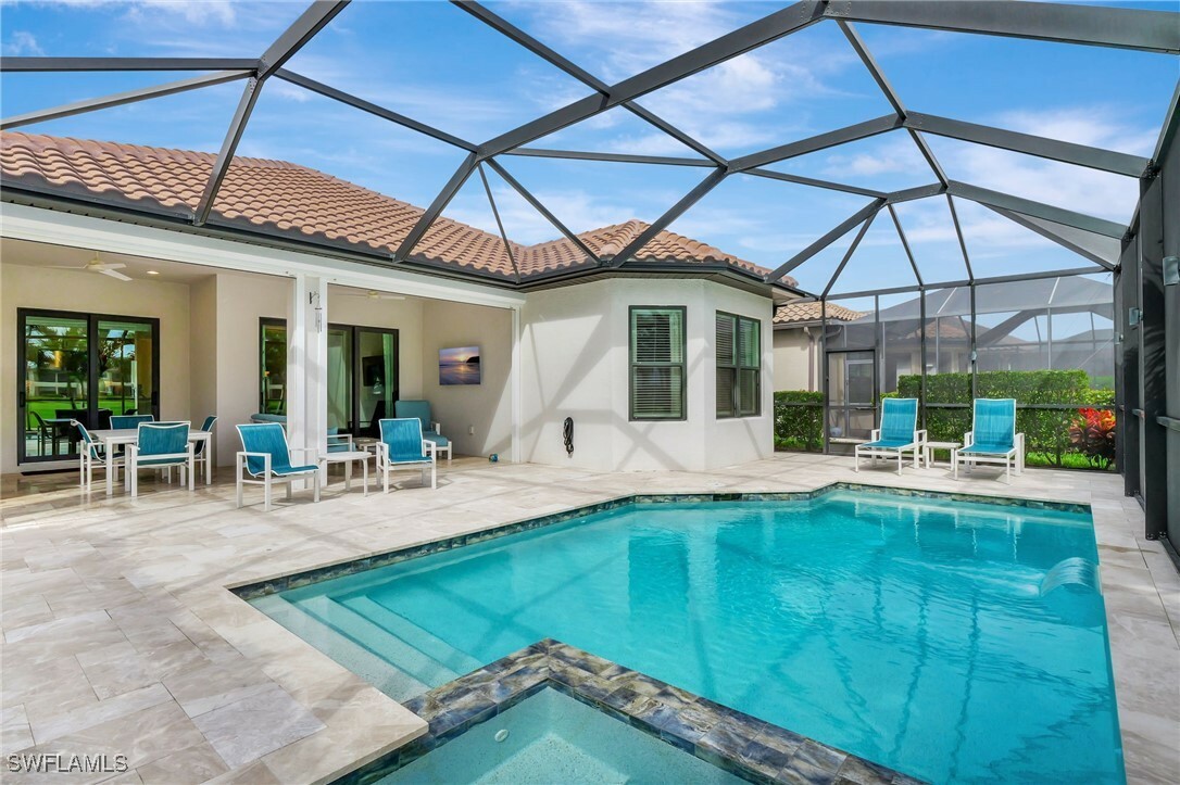 Property Photo:  9486 Montelanico Loop  FL 34119 