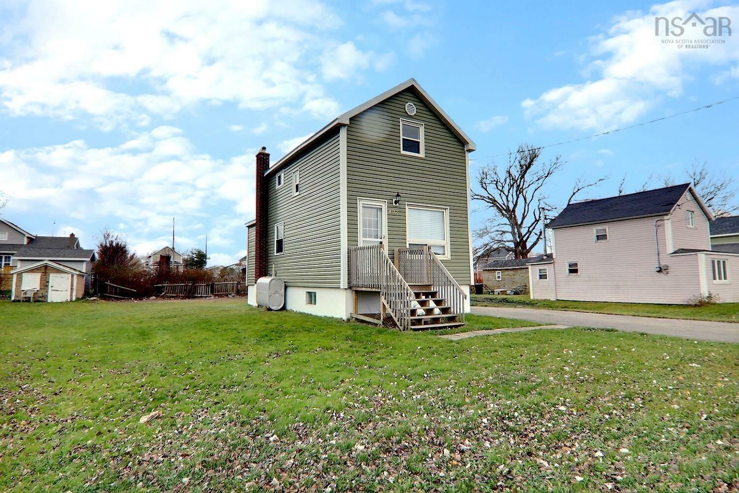 Property Photo:  402 King Street  NS B1H 3Y4 