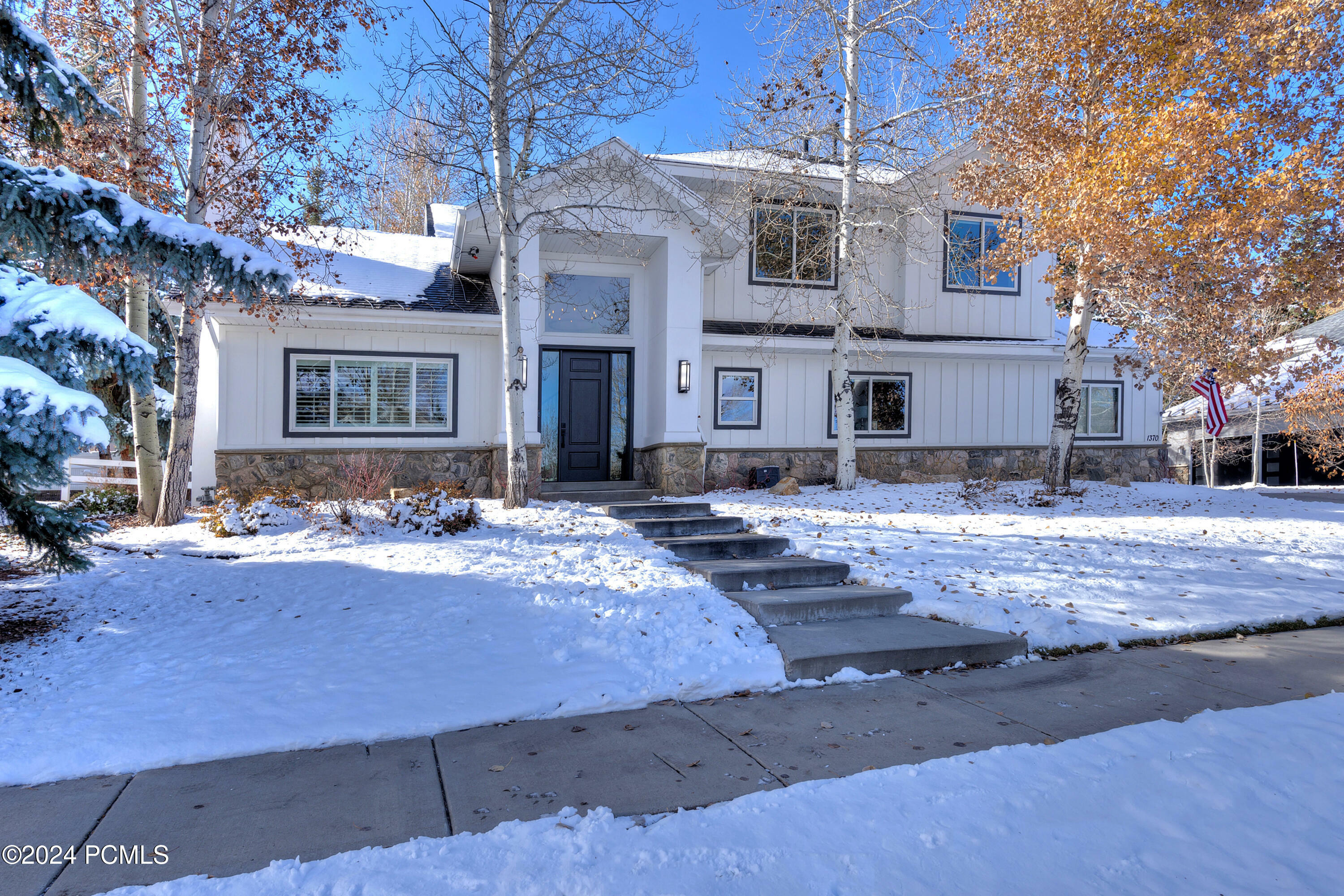 Property Photo:  1370 Settlement Drive  UT 84098 