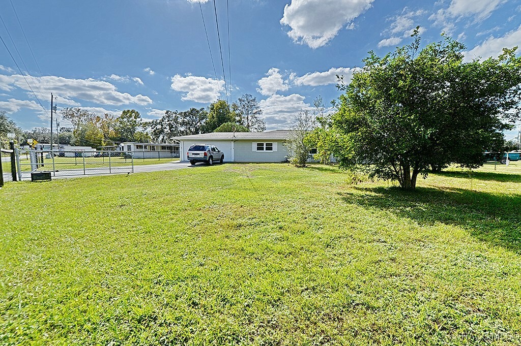 Property Photo:  10228 E Pike Drive  FL 34450 