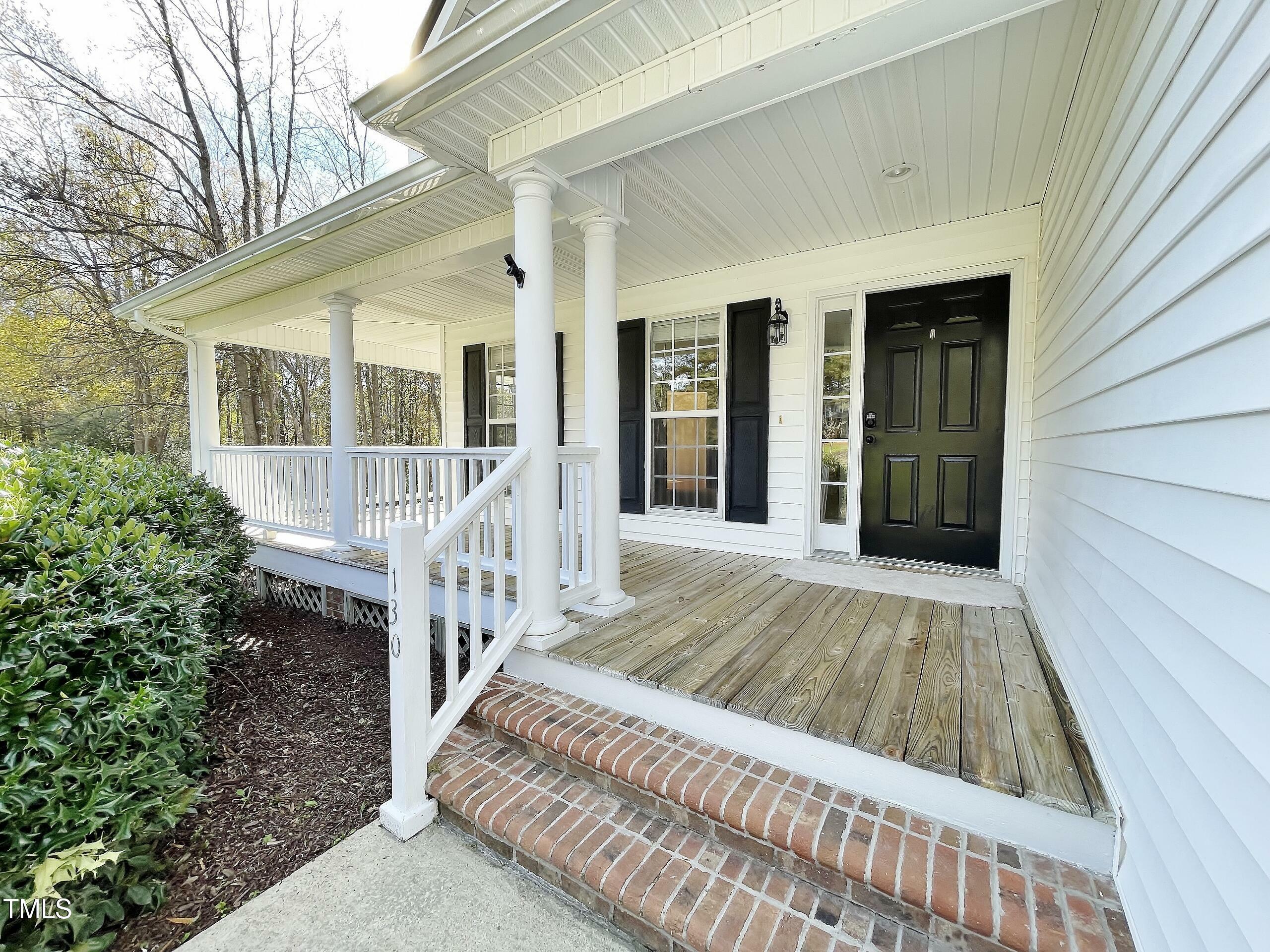 Property Photo:  130 Wiltshire Drive  NC 27527 