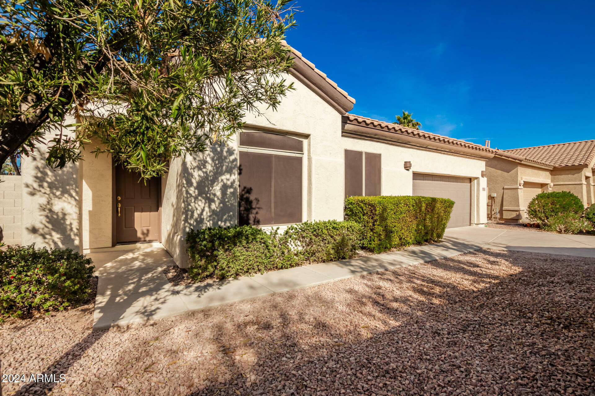 Property Photo:  900 E Sheffield Avenue  AZ 85225 